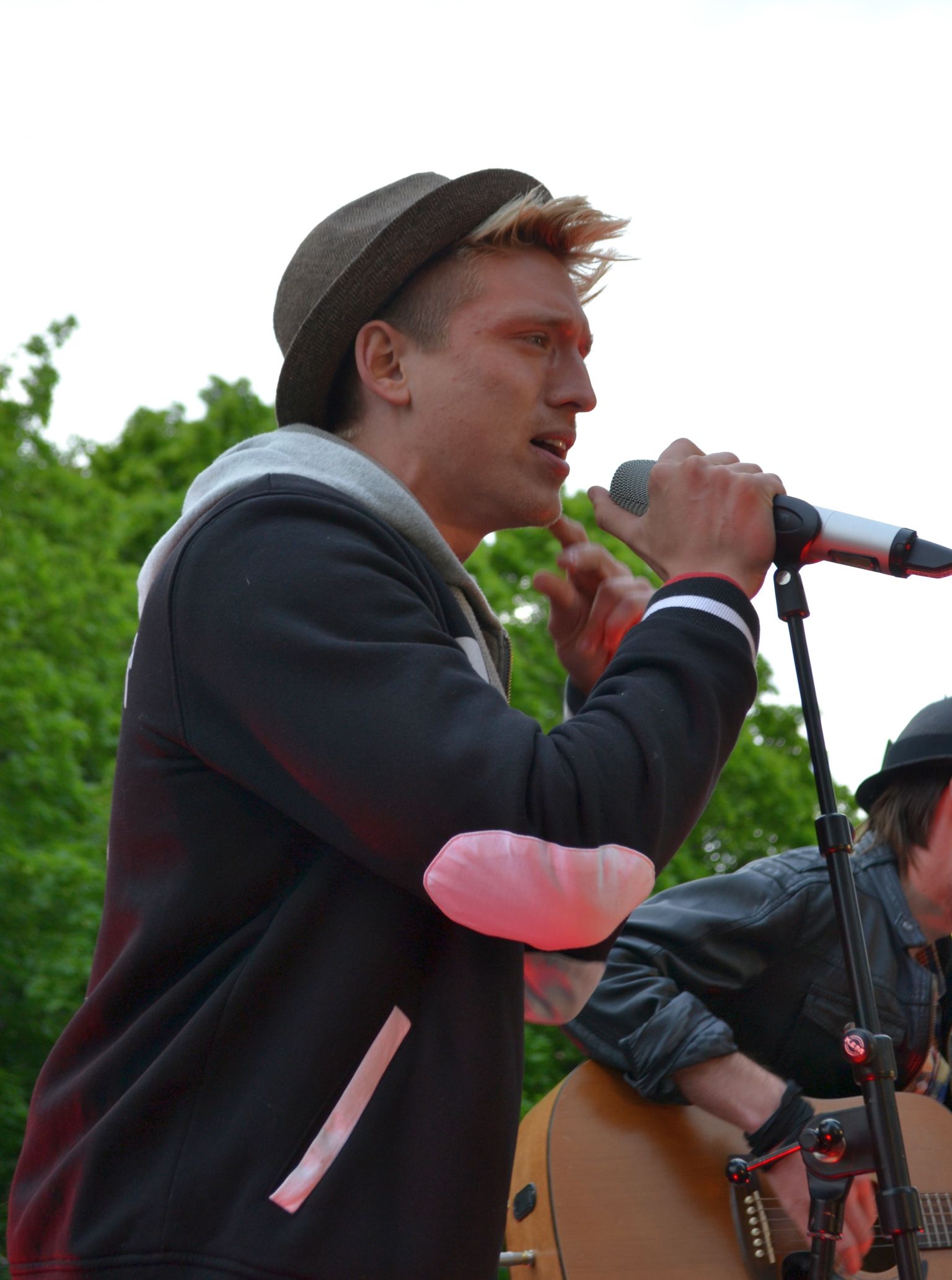 DSC_0030-adj-crop-50