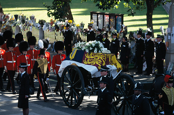 diana_funeral_01a
